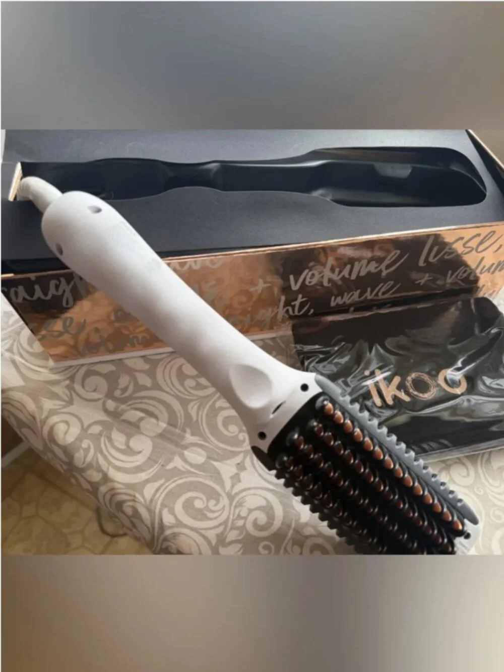 E-Styler Pro:White Ceramic Heated Straightening Brush for Women Hair
